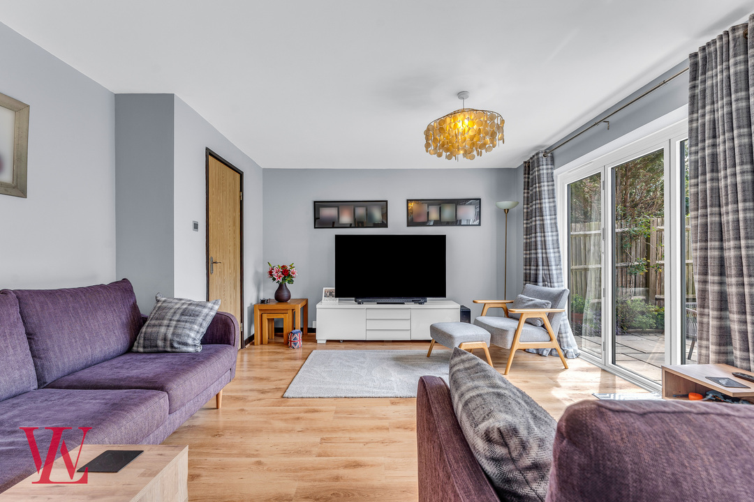4 bed detached house for sale in Edens Close, Bishop's Stortford, Hertfordshire  - Property Image 4