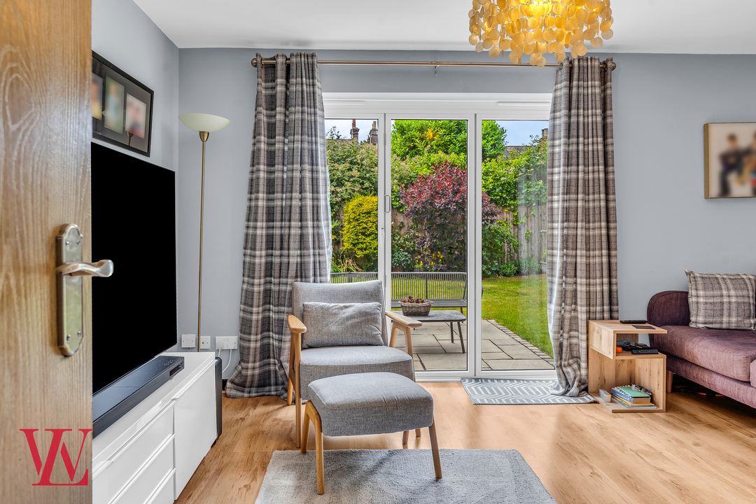4 bed detached house for sale in Edens Close, Bishop's Stortford, Hertfordshire  - Property Image 5
