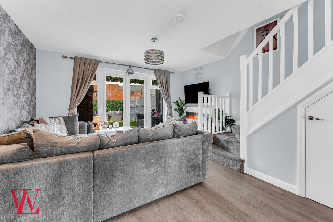 2 bed terraced house for sale in Davey Road, Bishop's Stortford, Hertfordshire 5