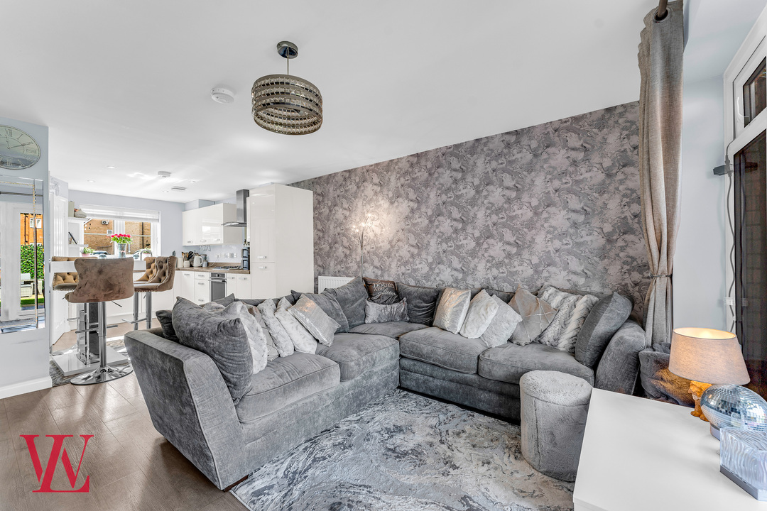 2 bed terraced house for sale in Davey Road, Bishop's Stortford, Hertfordshire 7