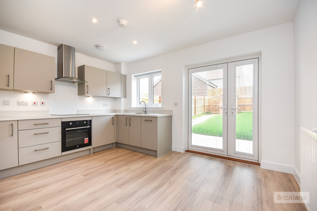 2 bed terraced house to rent in Poolbay Meadow, Little Dunmow, Essex  - Property Image 2