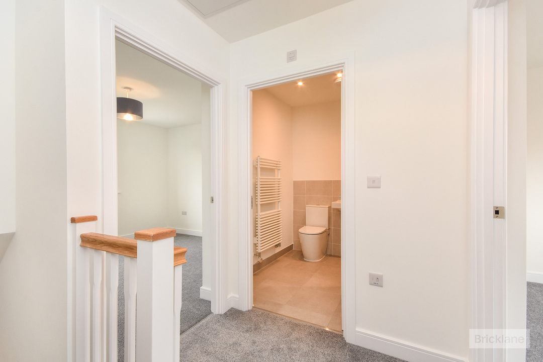 2 bed terraced house to rent in Poolbay Meadow, Little Dunmow, Essex  - Property Image 5