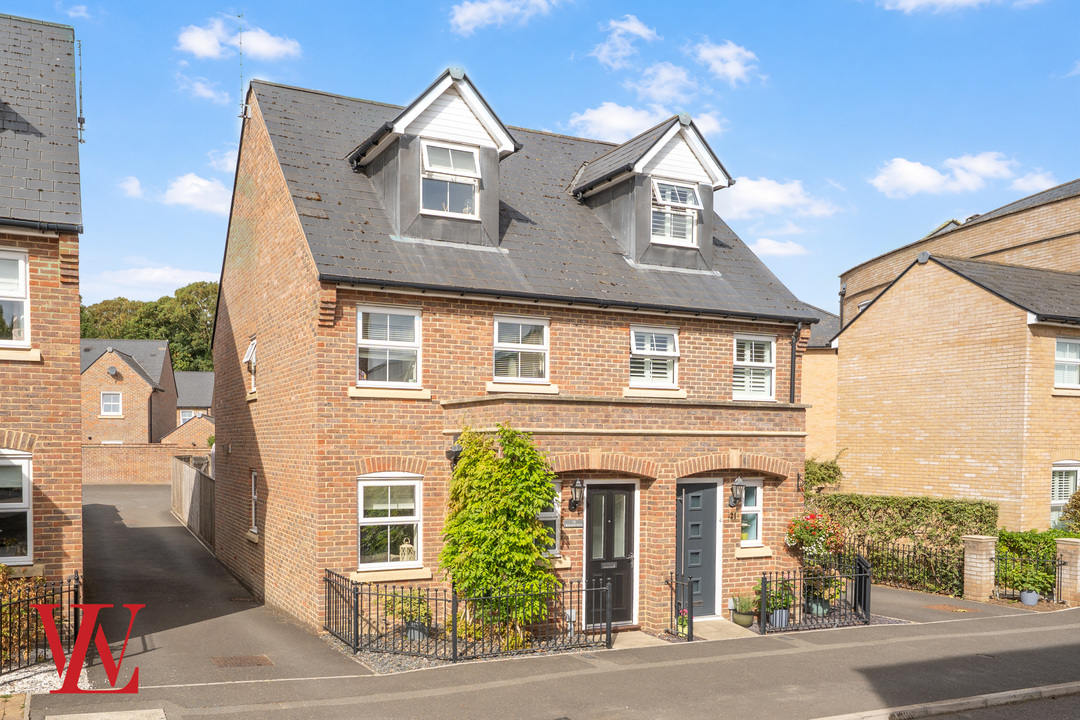 3 bed semi-detached house for sale in Watson Way, Stansted, Essex  - Property Image 1