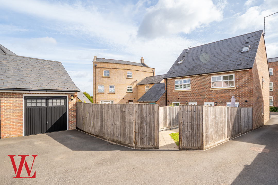 3 bed semi-detached house for sale in Watson Way, Stansted, Essex 23