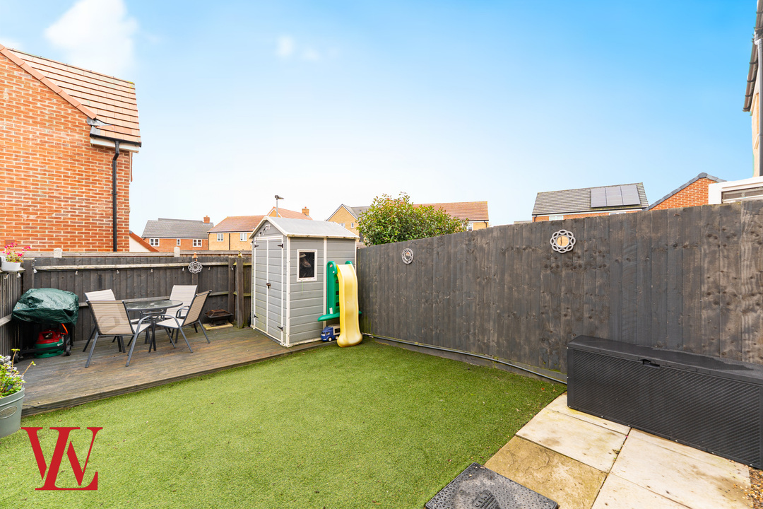 2 bed end of terrace house for sale in Cole Way, Bishop's Stortford  - Property Image 13