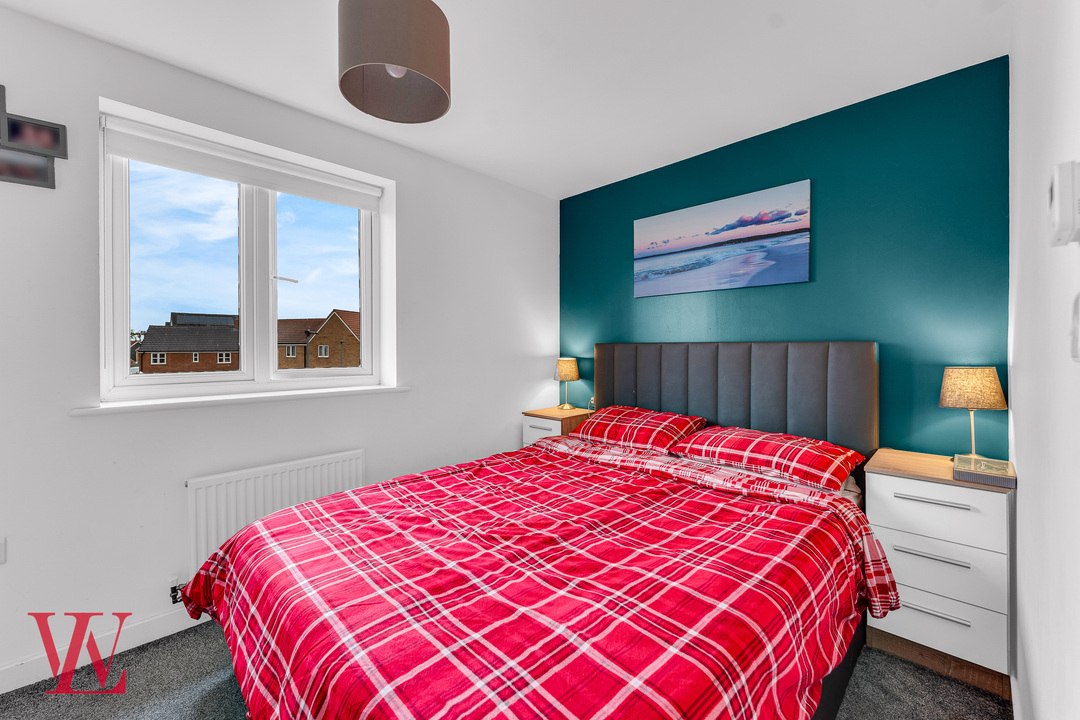 2 bed end of terrace house for sale in Cole Way, Bishop's Stortford  - Property Image 7