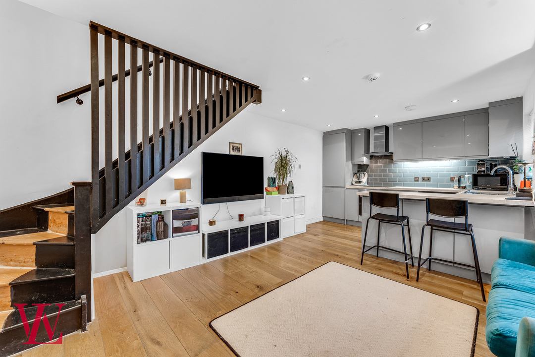 4 bed terraced house for sale in Bakers Court, Hockerill Street, Bishop's Stortford, Hertfordshire 1