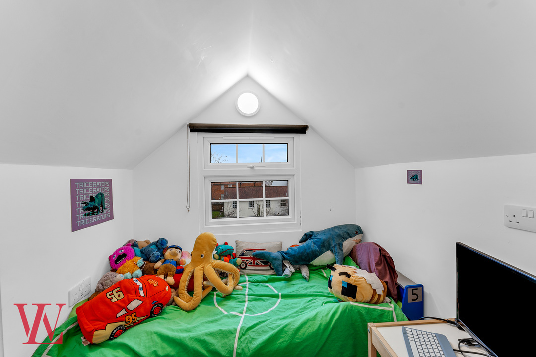 4 bed terraced house for sale in Bakers Court, Hockerill Street, Bishop's Stortford, Hertfordshire 11