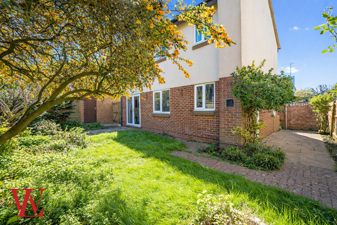 4 bed detached house for sale in Paget Court, Elsenham, Bishop's Stortford, Essex 20