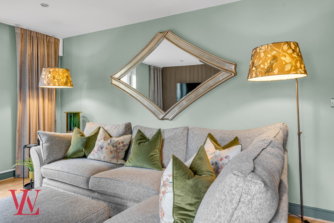 2 bed apartment for sale in St. Stephens Court, Silver Street, Stansted, Essex  - Property Image 6