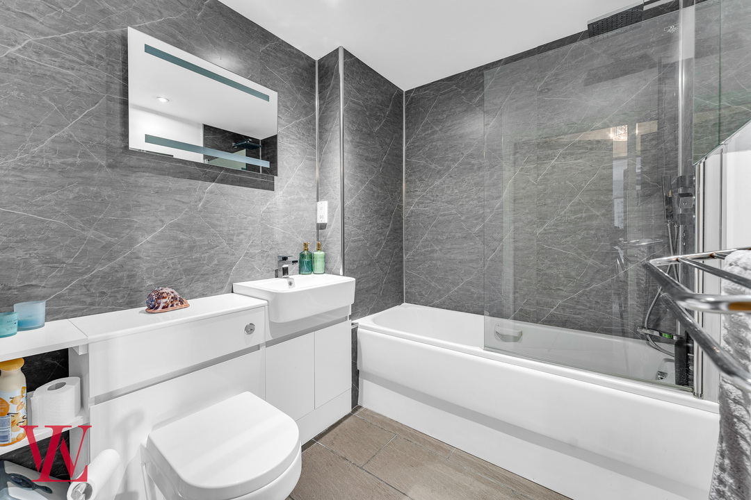 2 bed apartment for sale in St. Stephens Court, Silver Street, Stansted, Essex  - Property Image 14