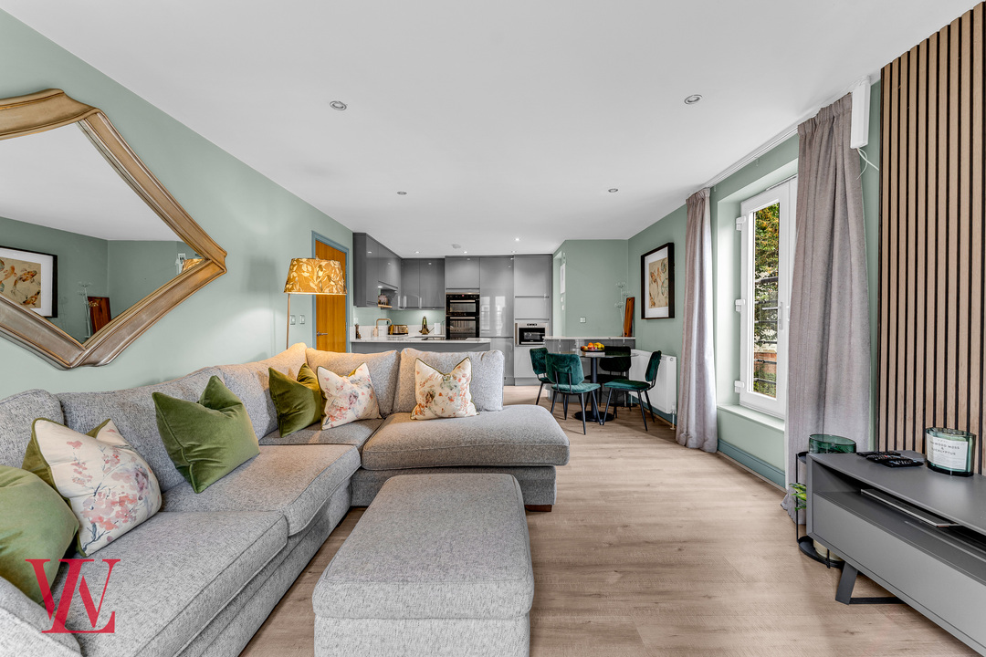 2 bed apartment for sale in St. Stephens Court, Silver Street, Stansted, Essex