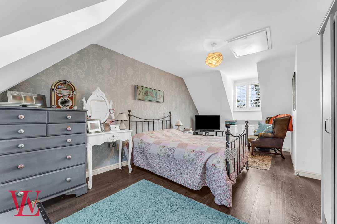 5 bed detached house for sale in Hailes Wood, Elsenham, Bishop's Stortford, Essex  - Property Image 25