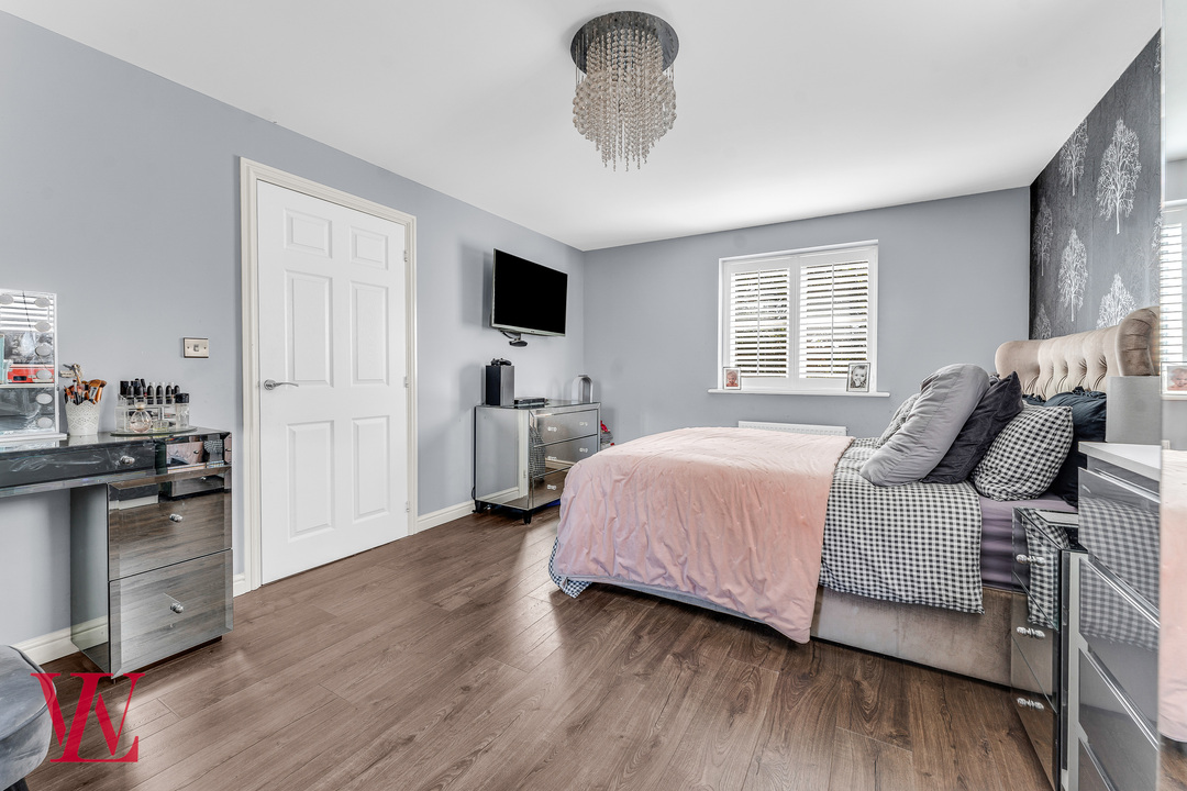 5 bed detached house for sale in Hailes Wood, Elsenham, Bishop's Stortford, Essex 16
