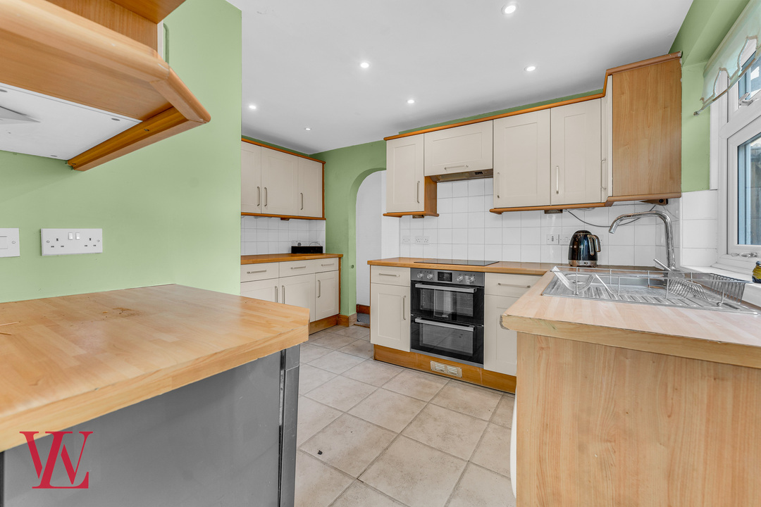 3 bed semi-detached house for sale in Mazoe Road, Bishop's Stortford, Hertfordshire 3