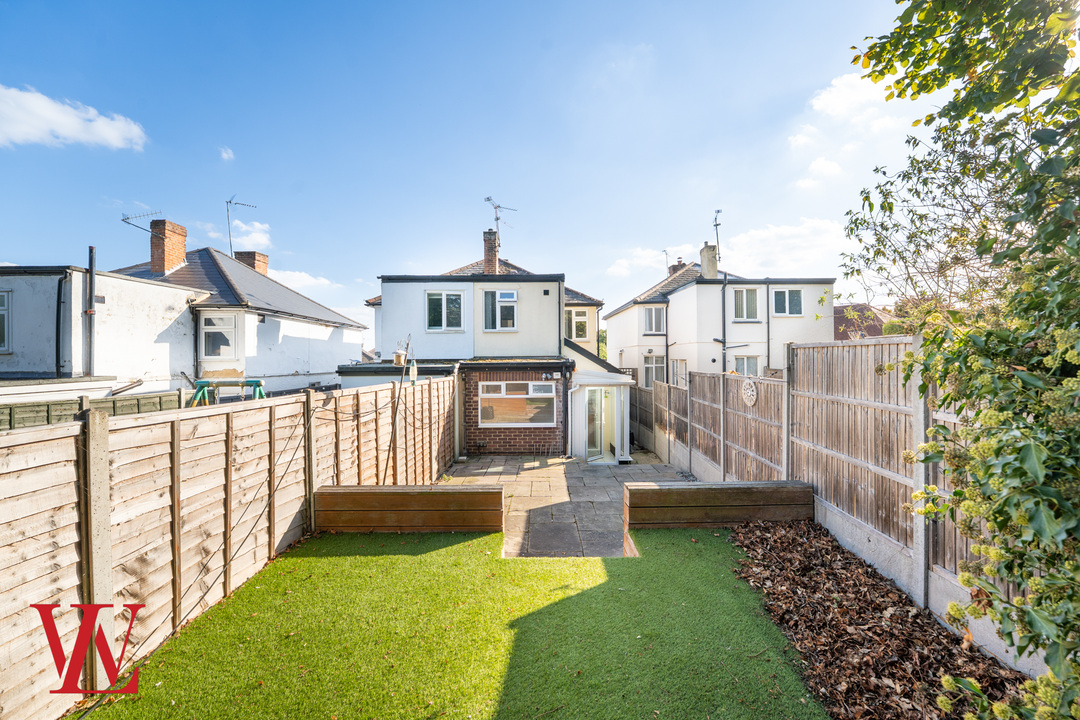 3 bed semi-detached house for sale in Mazoe Road, Bishop's Stortford, Hertfordshire  - Property Image 1