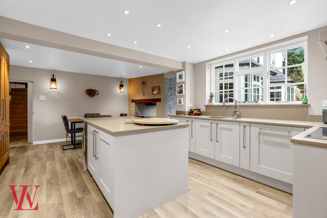 4 bed detached house for sale in Bakery House, High Street, Stebbing, Dunmow, Essex 8