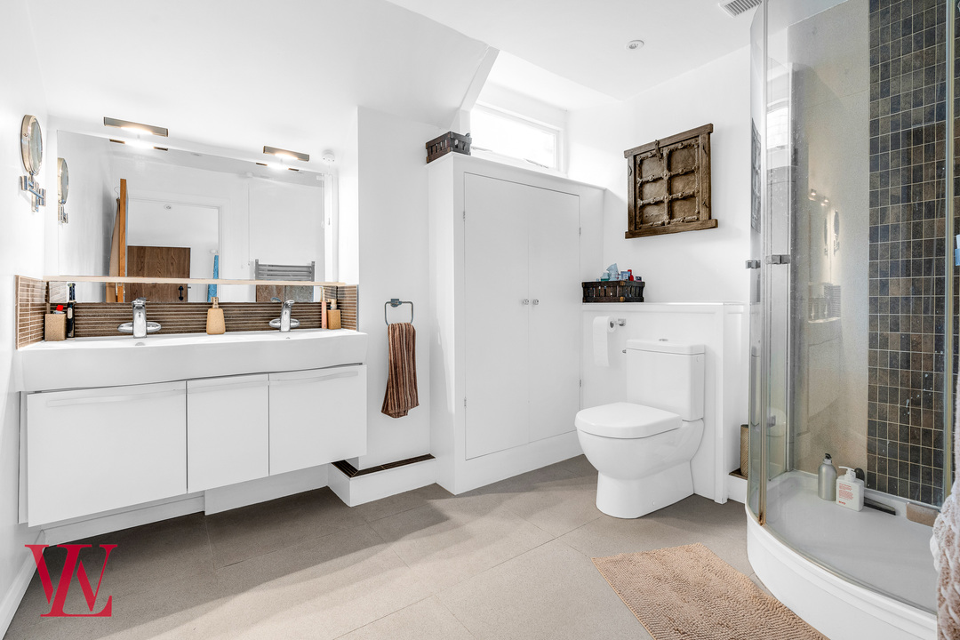 4 bed detached house for sale in Bakery House, High Street, Stebbing, Dunmow, Essex  - Property Image 23