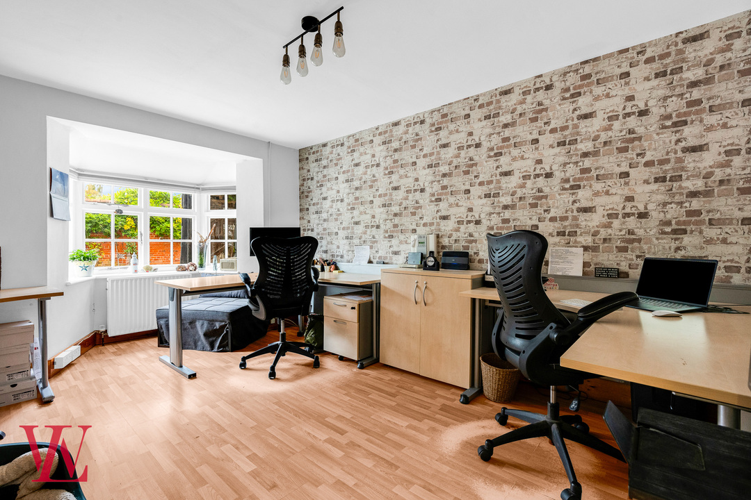 4 bed detached house for sale in Bakery House, High Street, Stebbing, Dunmow, Essex  - Property Image 17