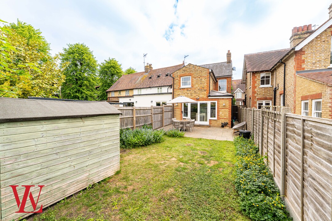 3 bed detached house for sale in Manor Road, Bishop's Stortford, Hertfordshire  - Property Image 19