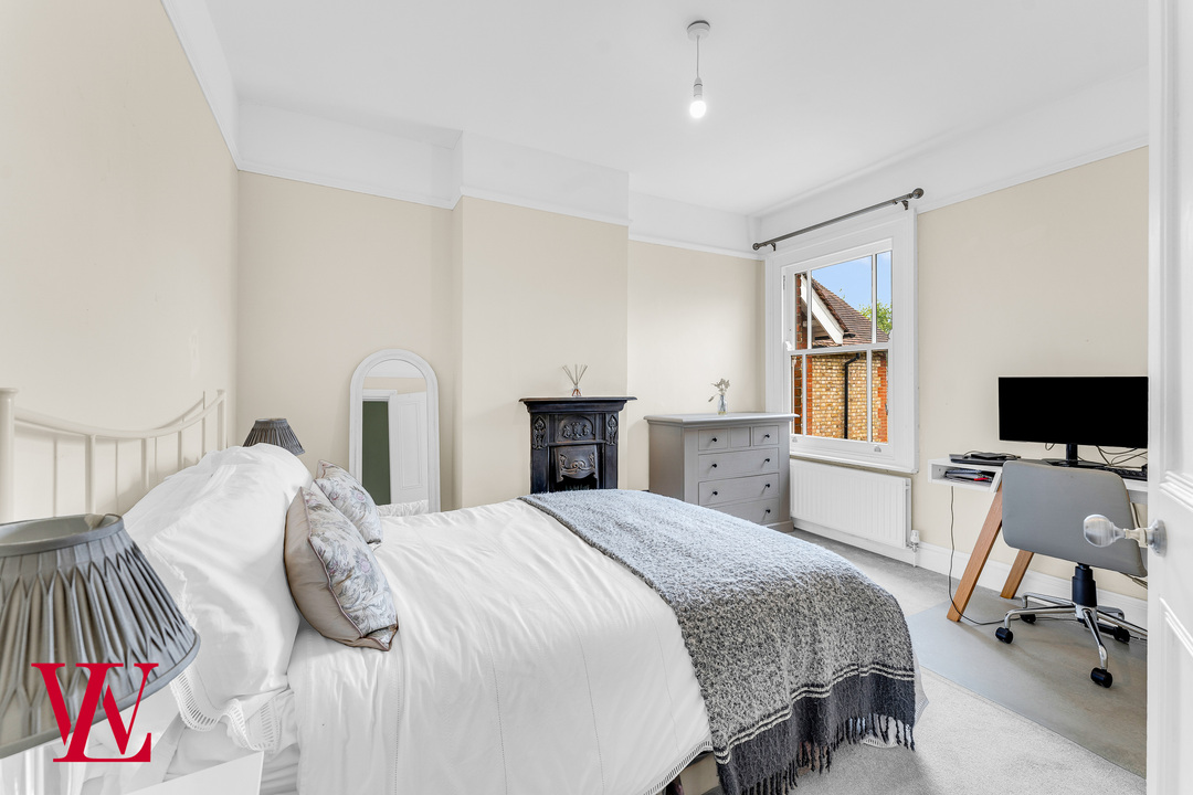 3 bed detached house for sale in Manor Road, Bishop's Stortford, Hertfordshire 12