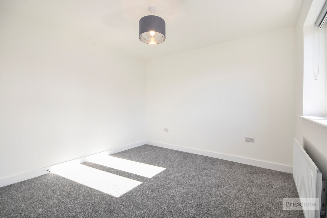 4 bed detached house to rent in Moors Field Drive, Little Dunmow, Essex  - Property Image 6
