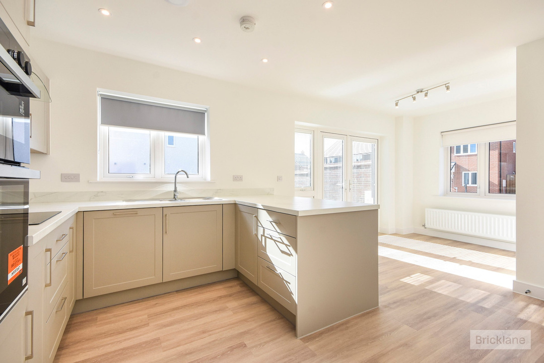 4 bed detached house to rent in Moors Field Drive, Little Dunmow, Essex  - Property Image 3