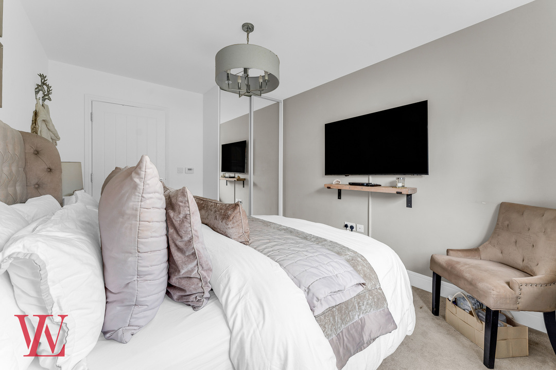 2 bed apartment for sale in Burton Court, Kiffin Road, Bishop's Stortford 14