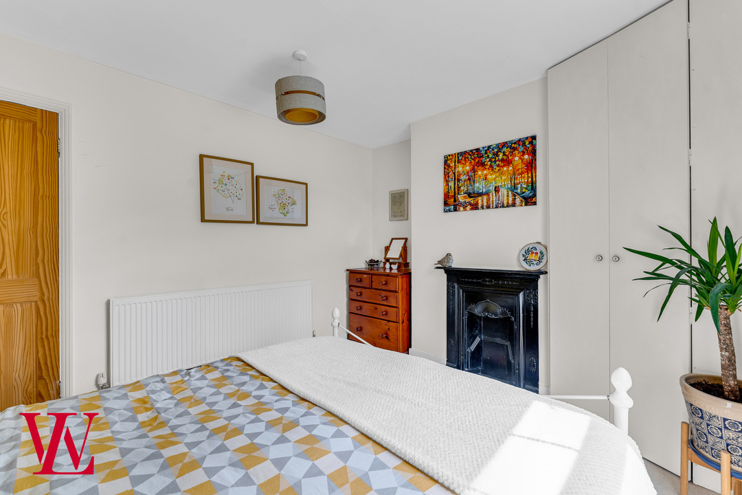 3 bed terraced house for sale in Mill Street, Bishop's Stortford, Hertfordshire  - Property Image 11
