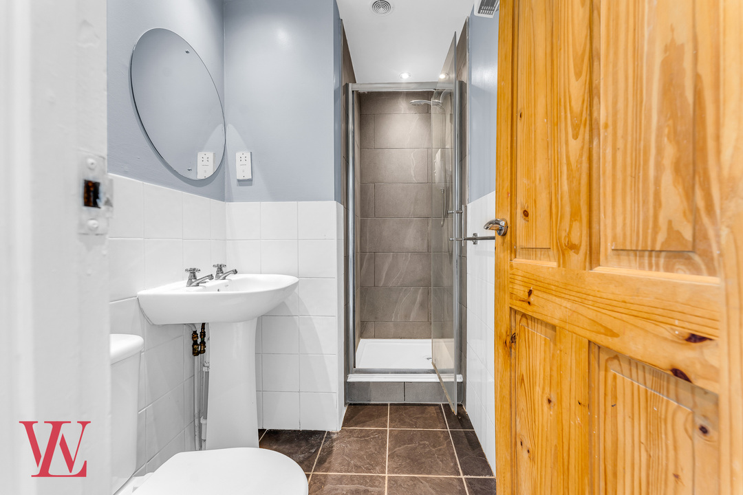 1 bed apartment for sale in Bakers Court, Hockerill Street, Bishop's Stortford, Hertfordshire  - Property Image 9