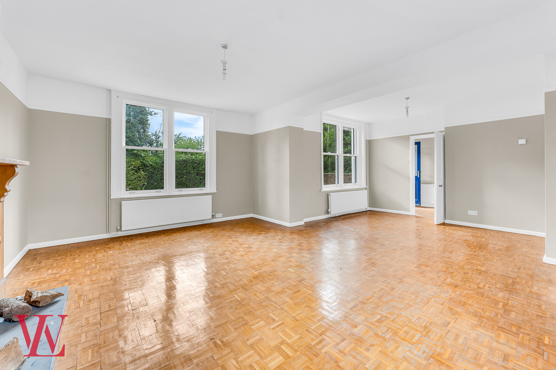 4 bed detached house to rent in Stansted Road, Bishop's Stortford, Hertfordshire  - Property Image 4