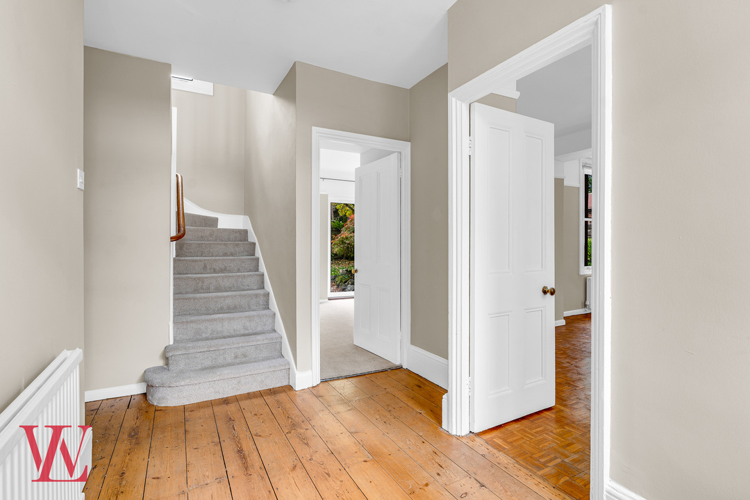 4 bed detached house to rent in Stansted Road, Bishop's Stortford, Hertfordshire  - Property Image 2