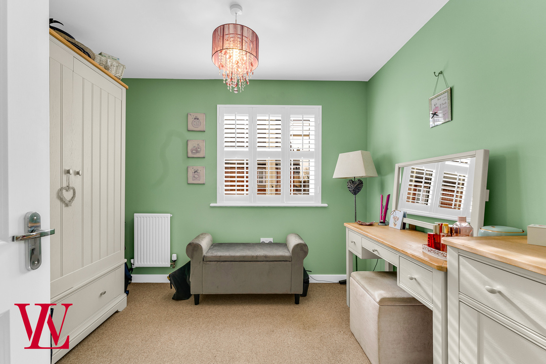 5 bed detached house for sale in Burgattes Road, Little Canfield, Dunmow, Essex 21