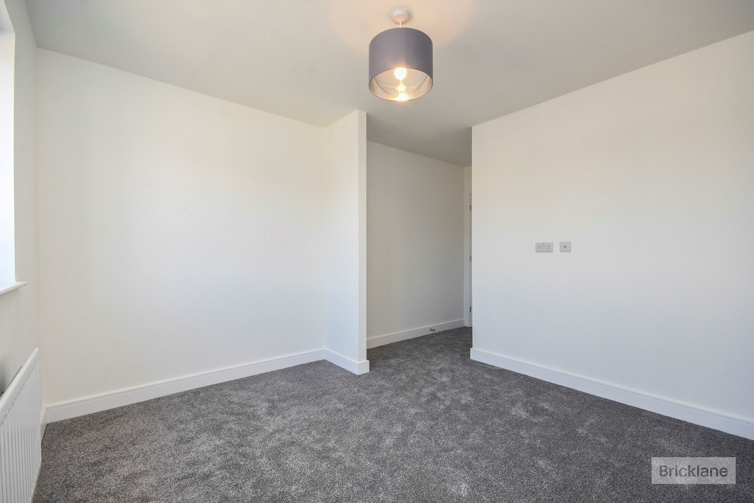 4 bed detached house to rent in Little Clobbs Mead, Little Dunmow, Dunmow, Essex  - Property Image 6