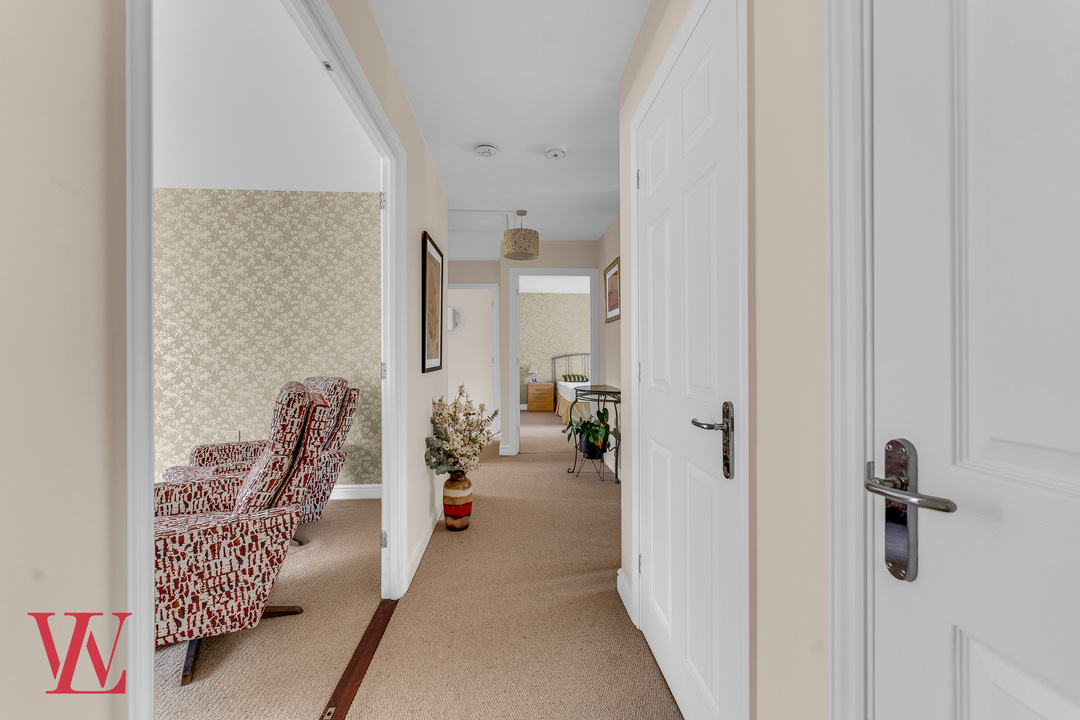 3 bed bungalow for sale in Speller Way, Little Canfield, Dunmow, Essex  - Property Image 4