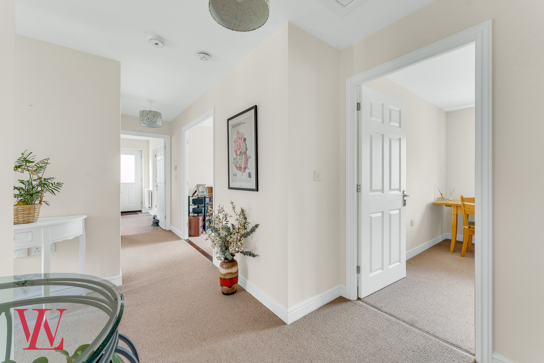 3 bed bungalow for sale in Speller Way, Little Canfield, Dunmow, Essex  - Property Image 3