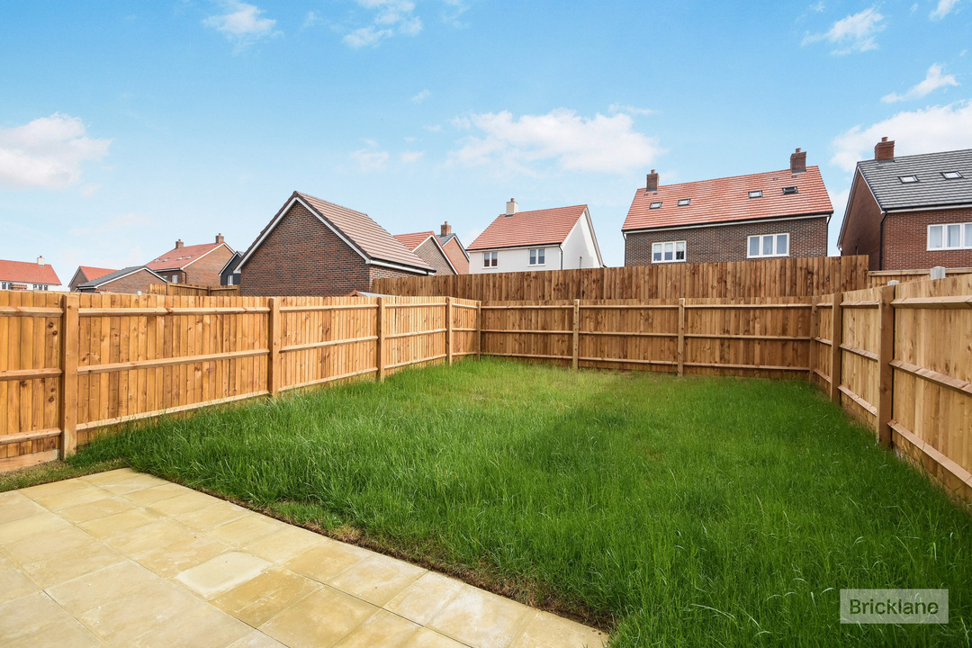 2 bed semi-detached house to rent in Poolbay Meadow, Little Dunmow, Dunmow, Essex  - Property Image 10