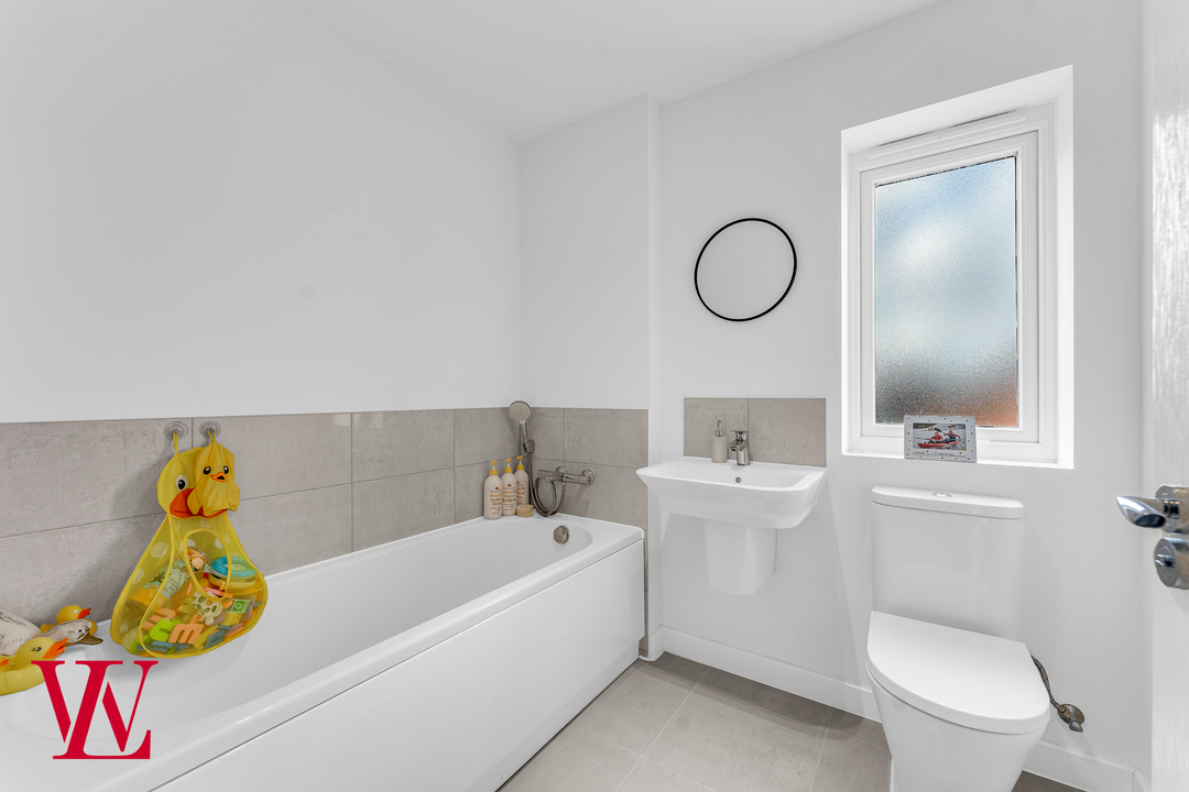 3 bed semi-detached house for sale in Bluebell Walk, Elsenham, Bishop's Stortford, Essex 11