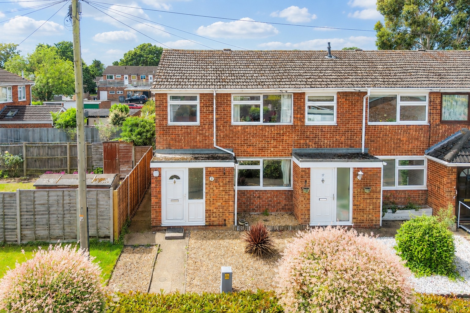 3 Bed End Of Terrace House For Sale In Rookery Place, Fenstanton, Huntingdon, Cambridgeshire, PE28