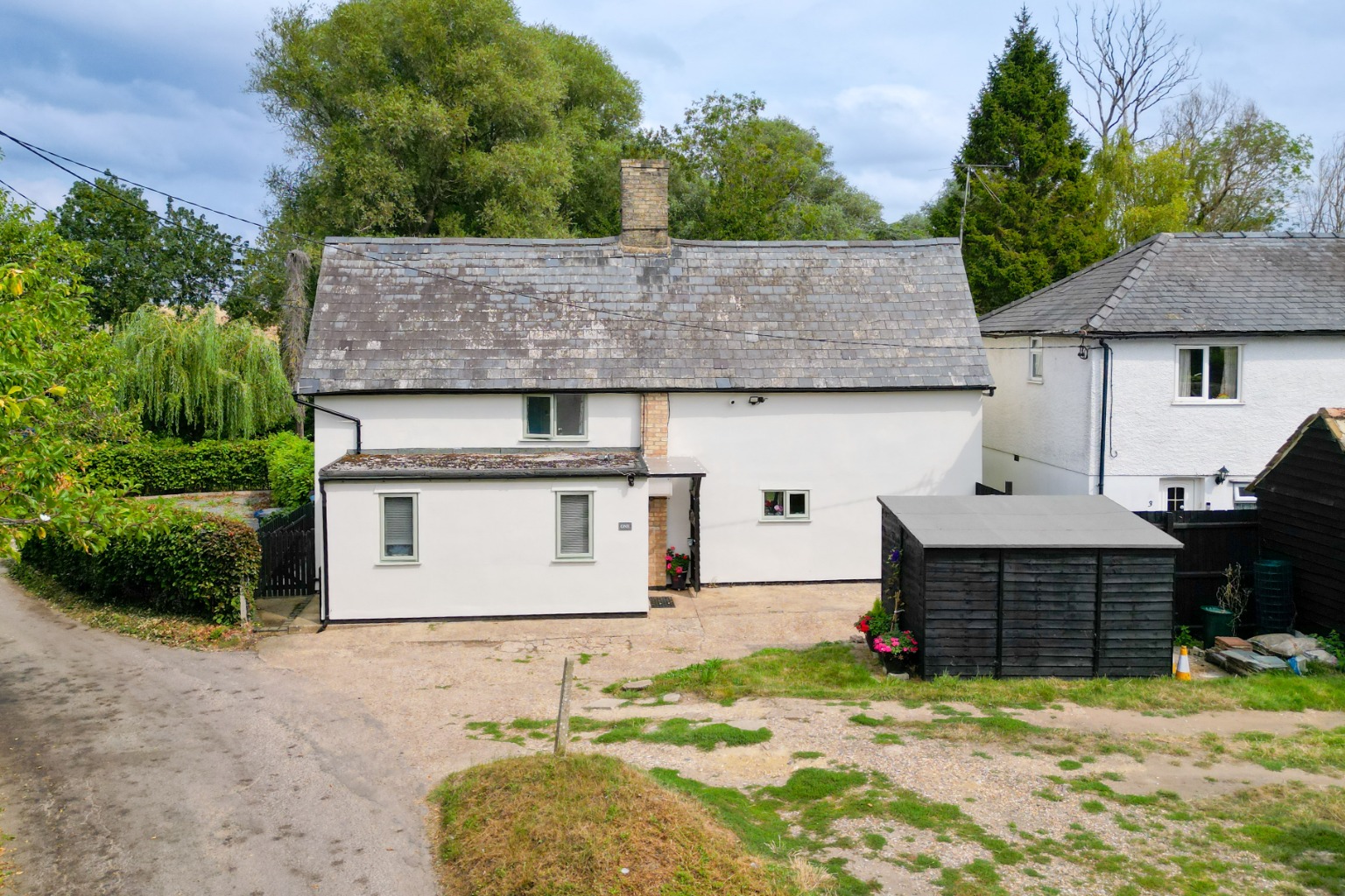 4 Bed Detached House For Sale In The Green, Steeple Morden