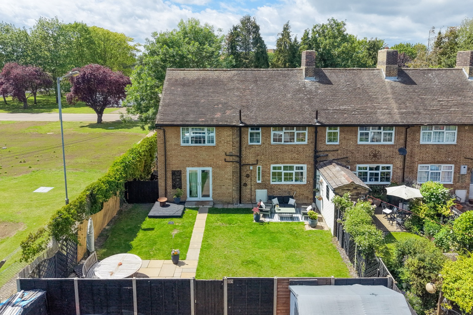 4 Bed Semi-Detached House For Sale In Cambridge Crescent, Bassingbourn