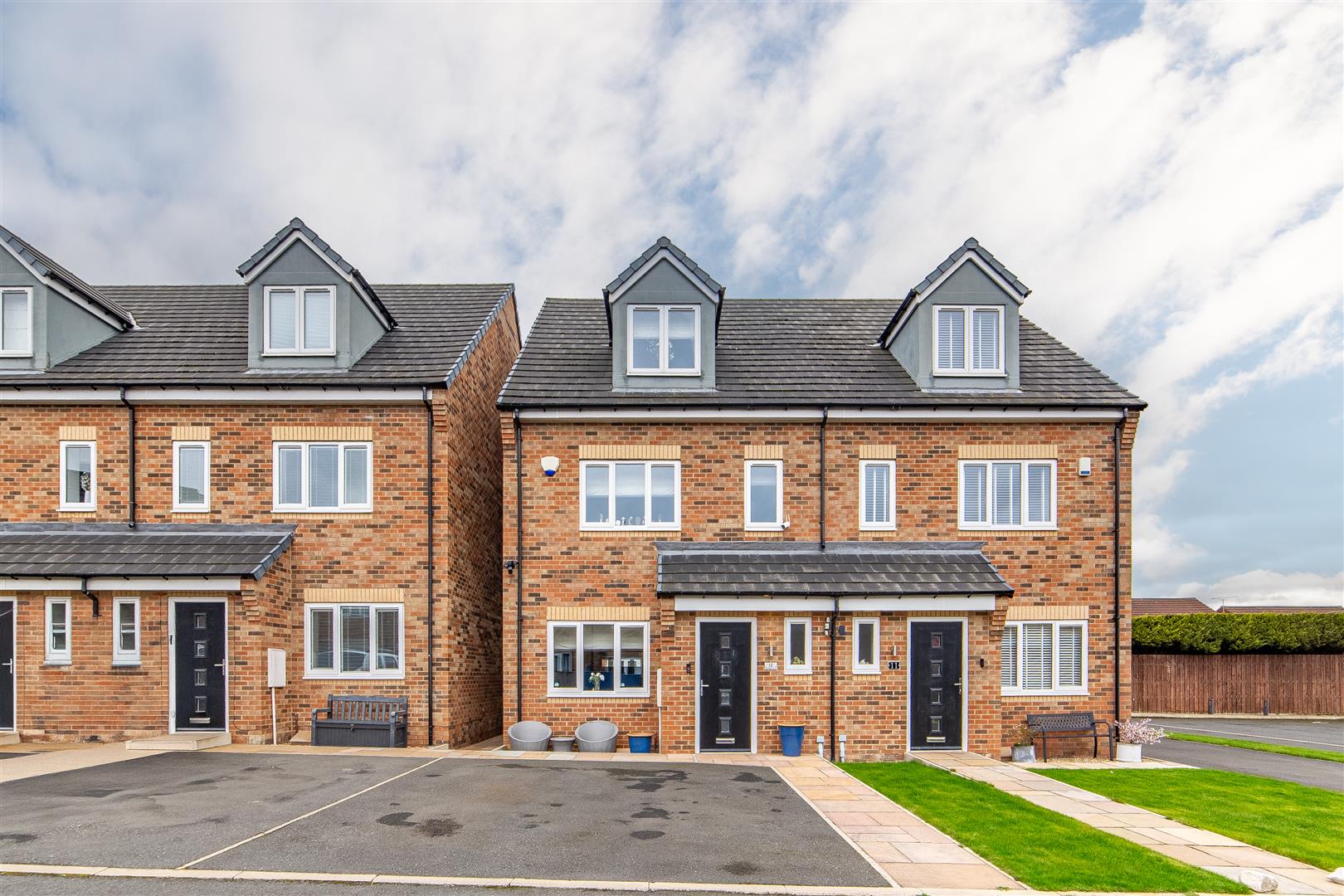 Tantallon Court