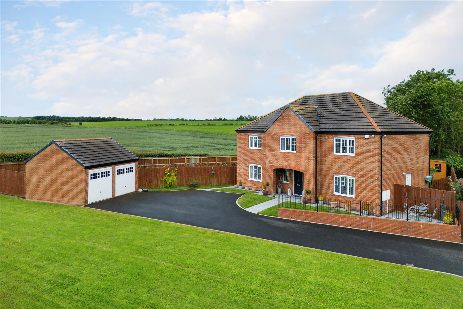 Trafalgar Close