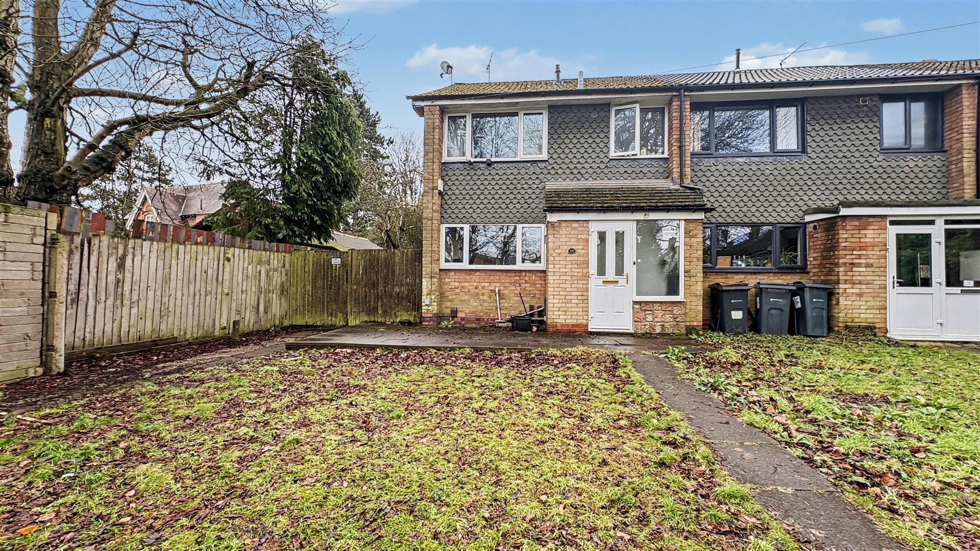 April Croft 3 bed end of terrace house for sale in April Croft, Birmingham, B13 ...
