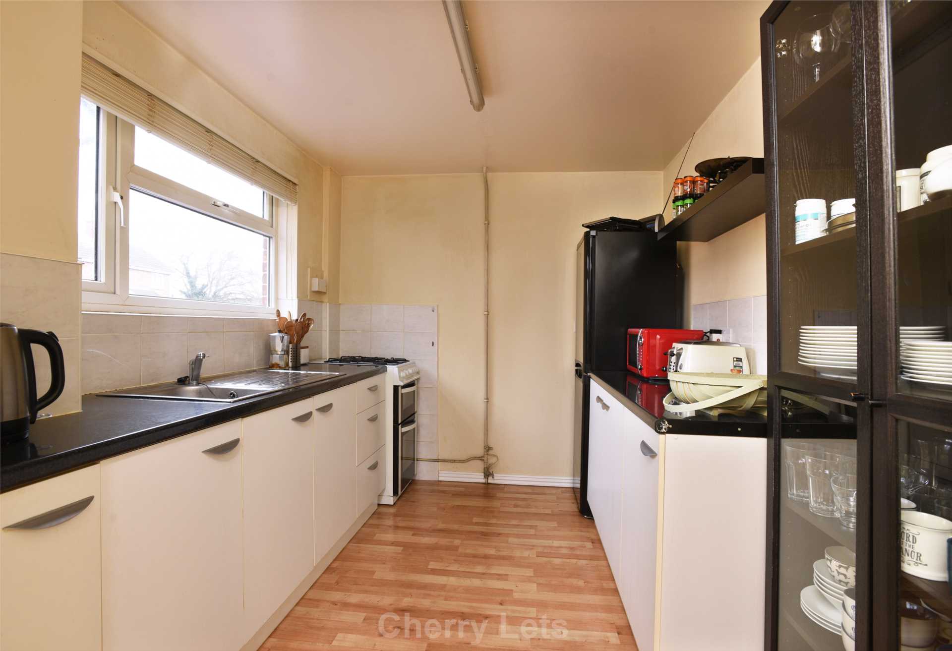 3 bed semi-detached house to rent in Mascord Close, Banbury, OX16  - Property Image 5