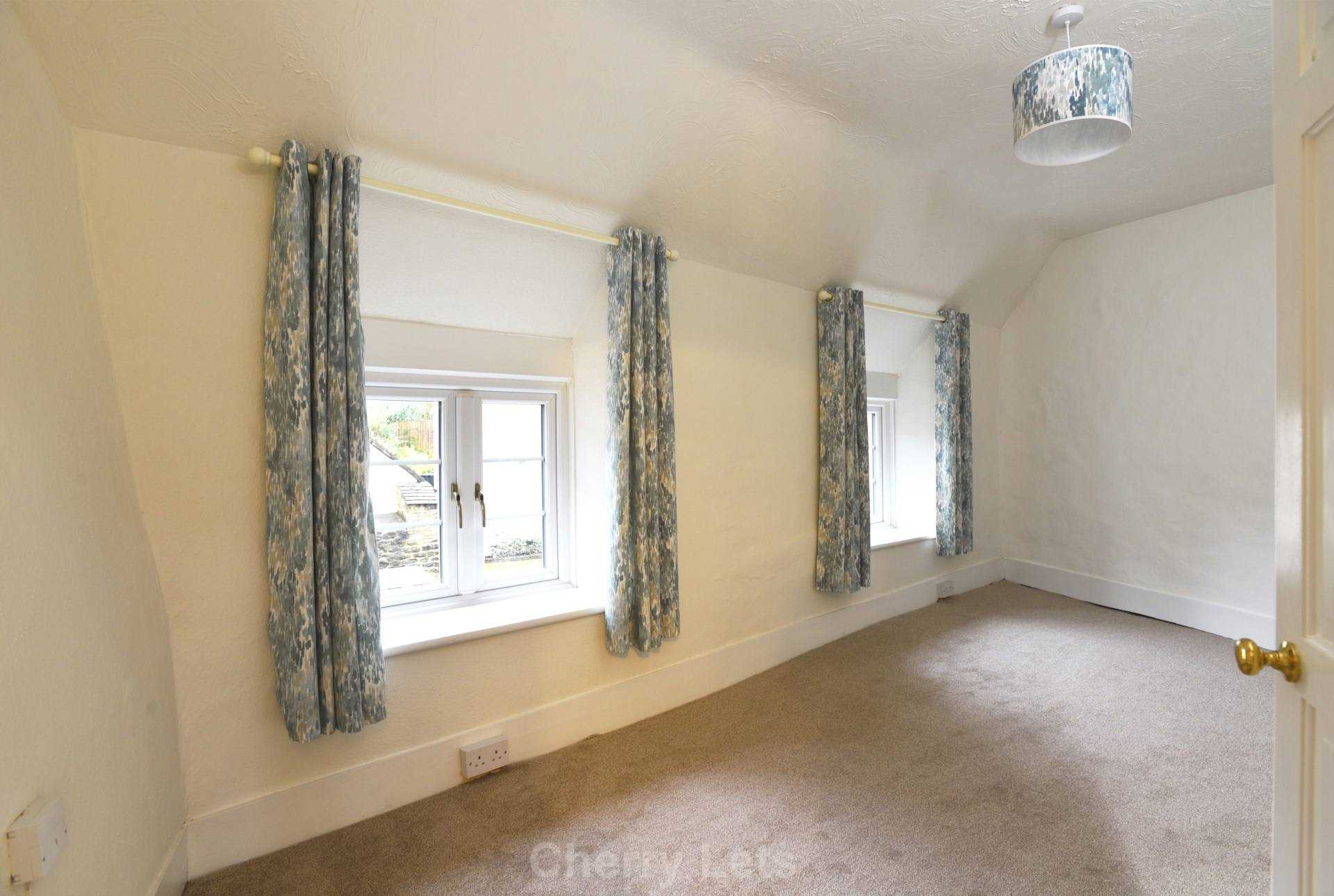2 bed cottage to rent in Market Place, Deddington, OX15 6
