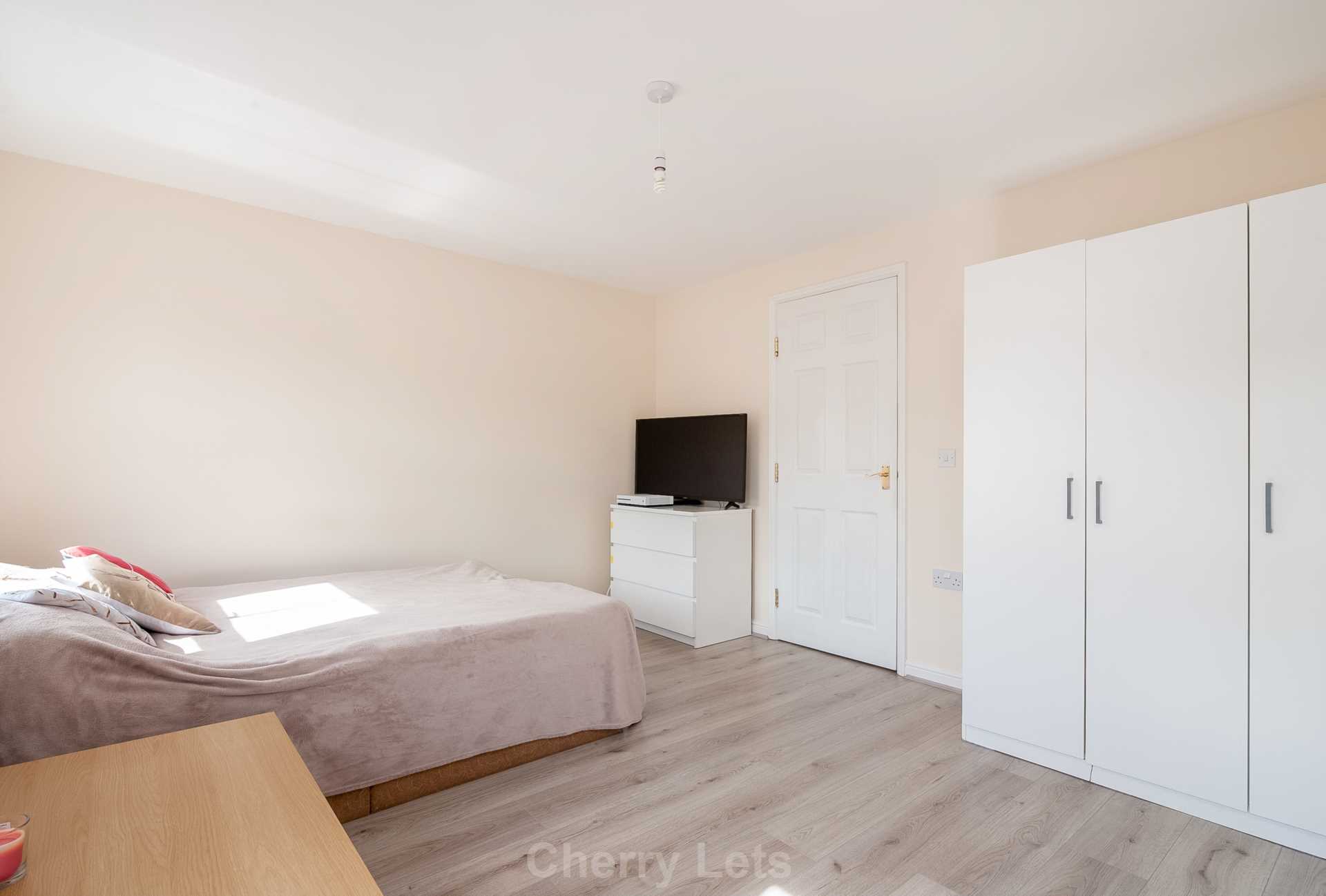 3 bed town house to rent in Lapsley Drive, Hanwell Fields, Banbury, OX16 7