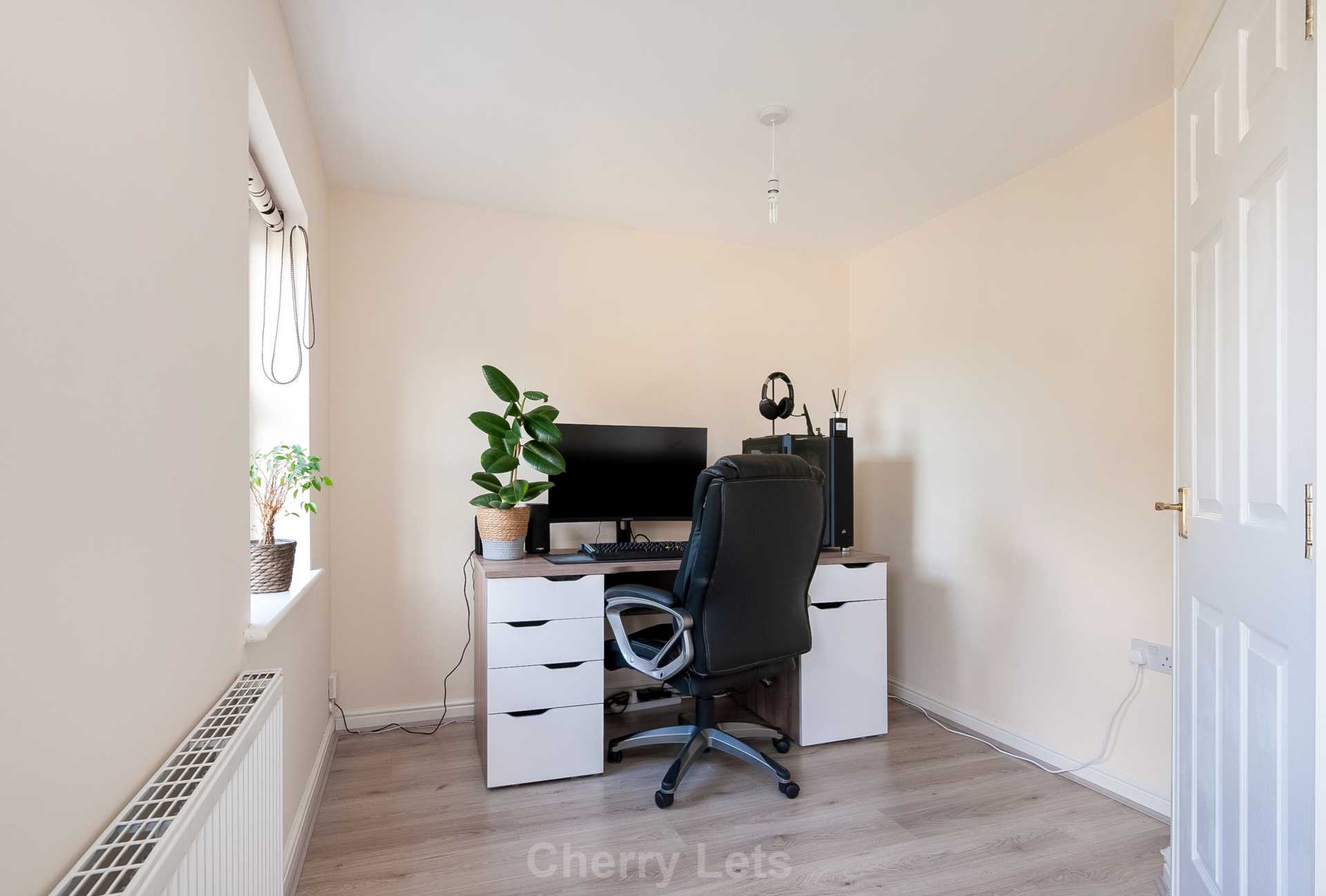3 bed town house to rent in Lapsley Drive, Hanwell Fields, Banbury, OX16 12