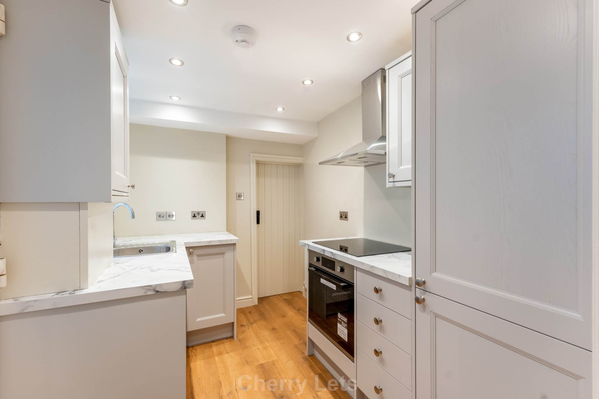 3 bed terraced house to rent in Britannia Road, Banbury, OX16 3