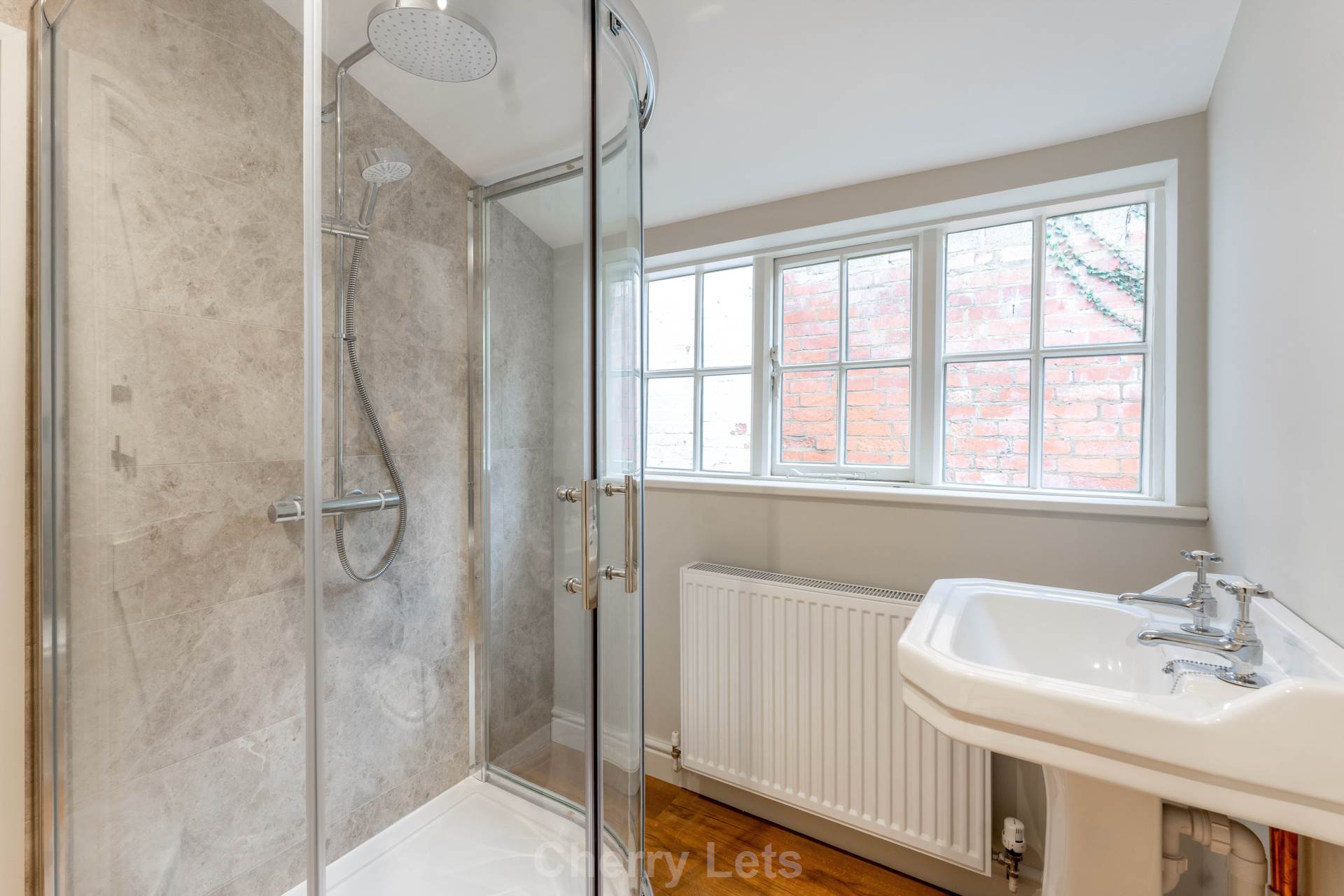 3 bed terraced house to rent in Britannia Road, Banbury, OX16 9